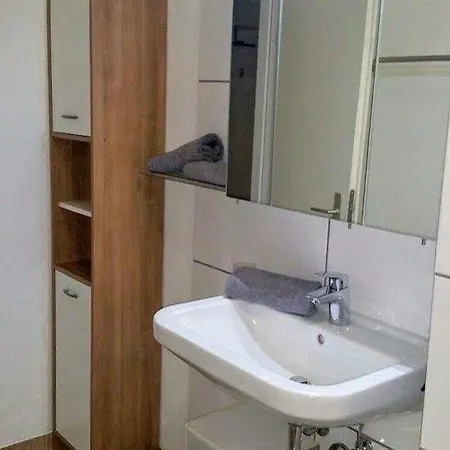 Ferienwohnung Skiliftkarussell Apartment *